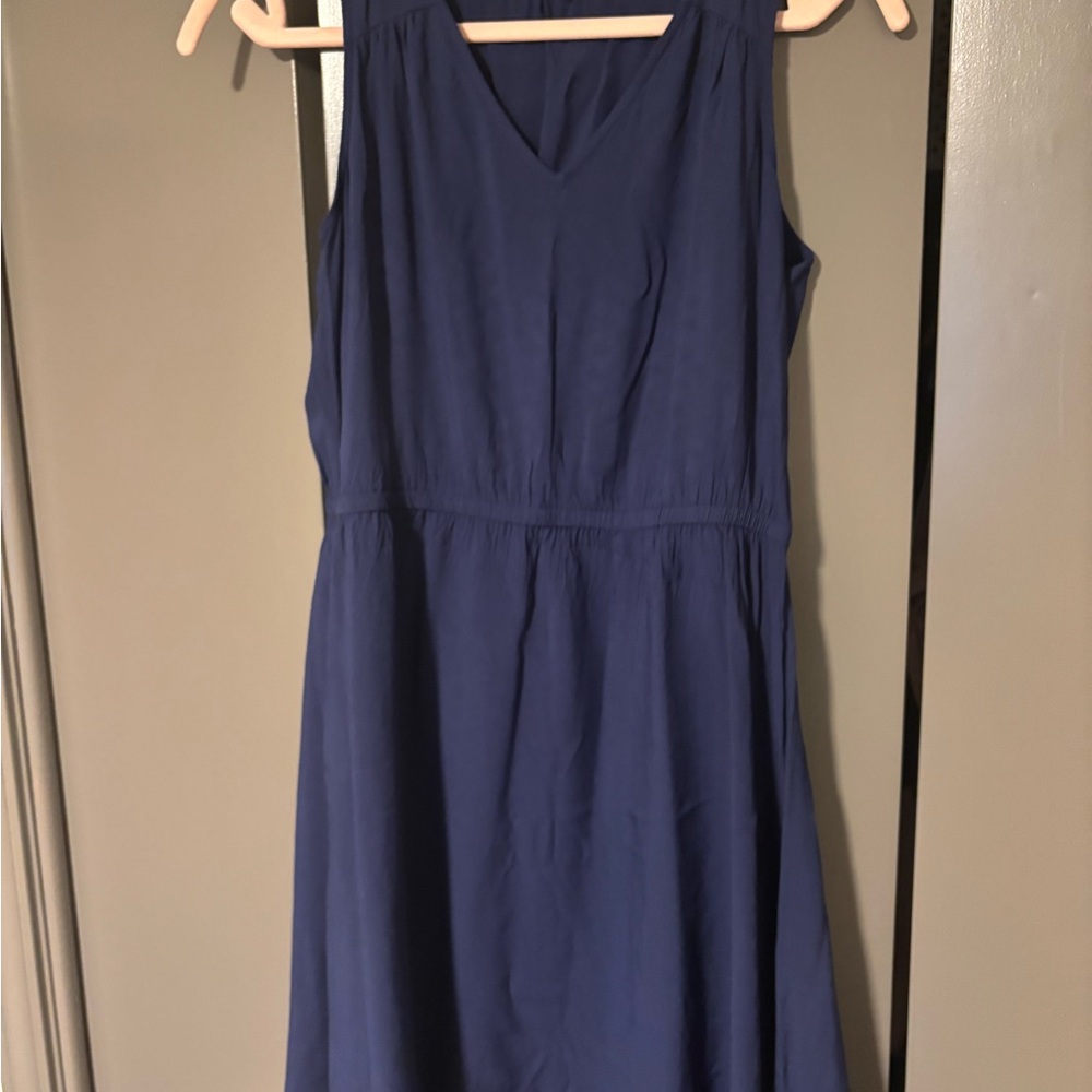 Elegant Blue Sleeveless Dress